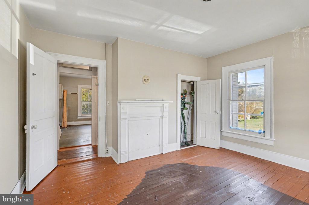 8916 COURTHOUSE RD, SPOTSYLVANIA, Virginia, ,Residential,8916 COURTHOUSE RD,VASP2036730 MLS # VASP2036730