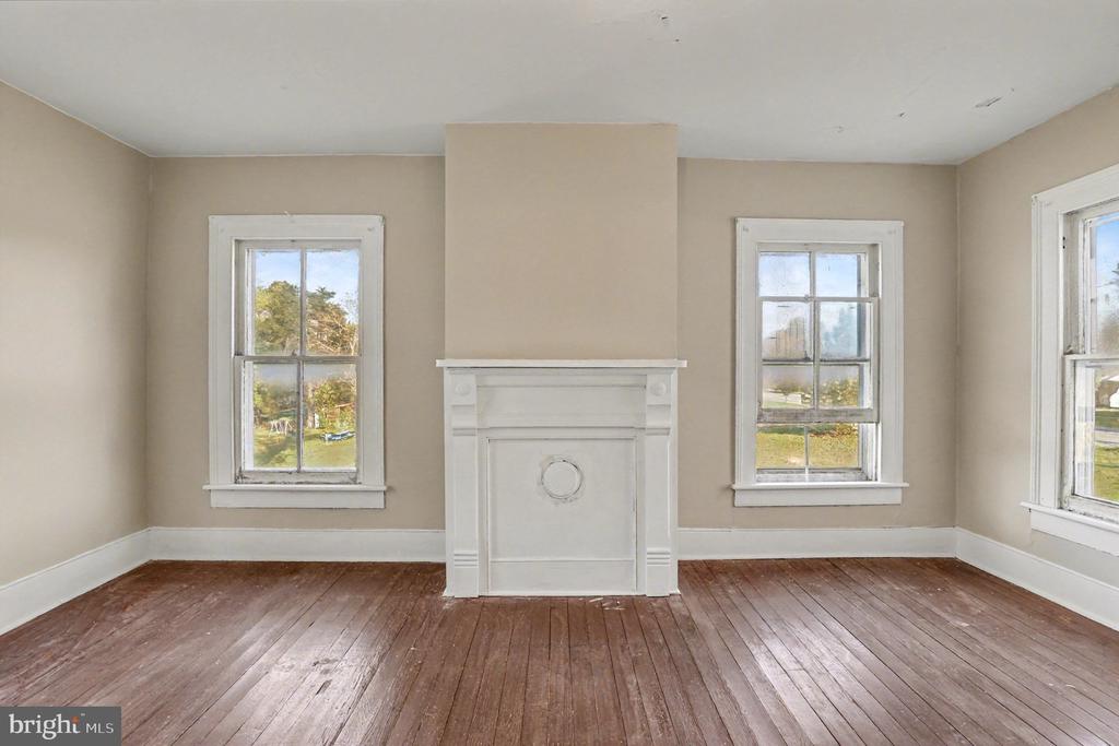 8916 COURTHOUSE RD, SPOTSYLVANIA, Virginia, ,Residential,8916 COURTHOUSE RD,VASP2036730 MLS # VASP2036730