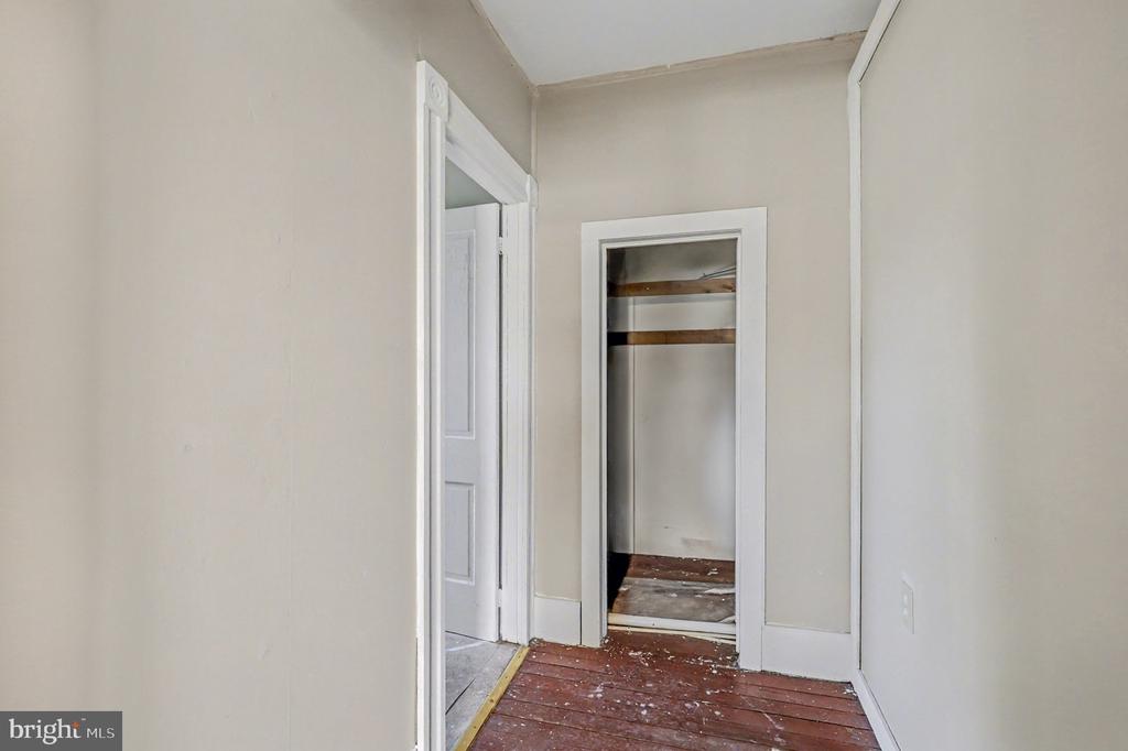 8916 COURTHOUSE RD, SPOTSYLVANIA, Virginia, ,Residential,8916 COURTHOUSE RD,VASP2036730 MLS # VASP2036730