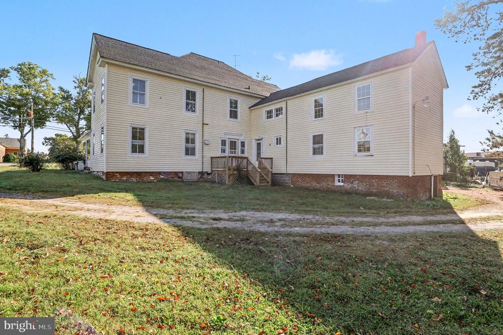 8916 COURTHOUSE RD, SPOTSYLVANIA, Virginia, ,Residential,8916 COURTHOUSE RD,VASP2036730 MLS # VASP2036730