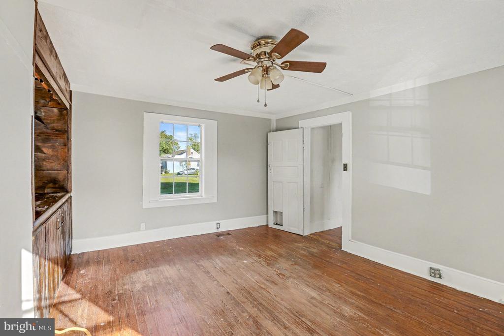 8916 COURTHOUSE RD, SPOTSYLVANIA, Virginia, ,Residential,8916 COURTHOUSE RD,VASP2036730 MLS # VASP2036730