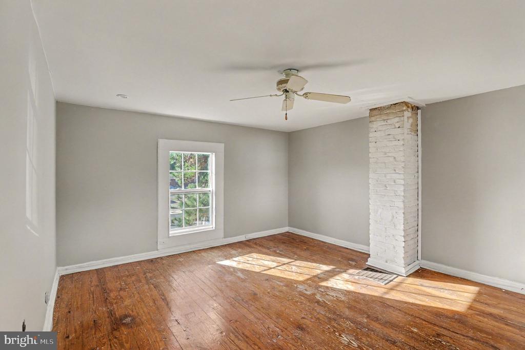 8916 COURTHOUSE RD, SPOTSYLVANIA, Virginia, ,Residential,8916 COURTHOUSE RD,VASP2036730 MLS # VASP2036730