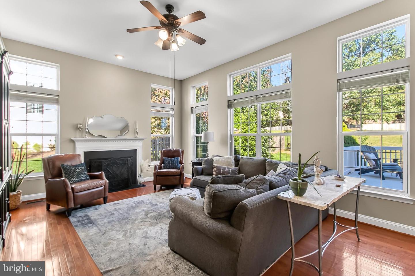 816 SANTMYER DR SE, LEESBURG, Virginia 20175, 5 Bedrooms Bedrooms, ,3 BathroomsBathrooms,Residential,For sale,816 SANTMYER DR SE,VALO2107598 MLS # VALO2107598