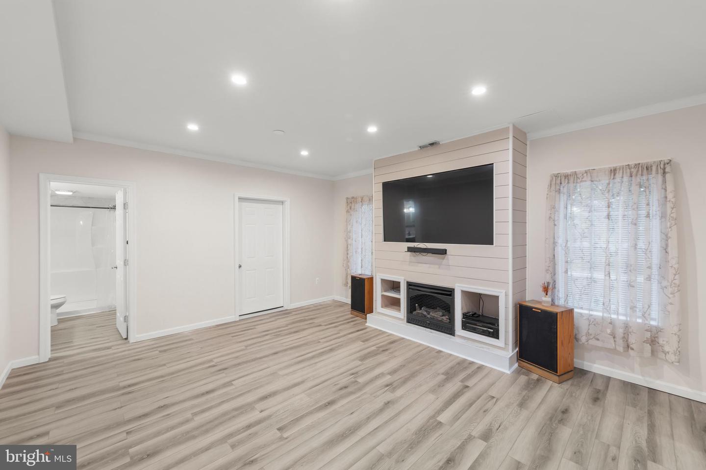 223 CAVALRY DR, WINCHESTER, Virginia 22602, 5 Bedrooms Bedrooms, ,4 BathroomsBathrooms,Residential,For sale,223 CAVALRY DR,VAFV2037032 MLS # VAFV2037032