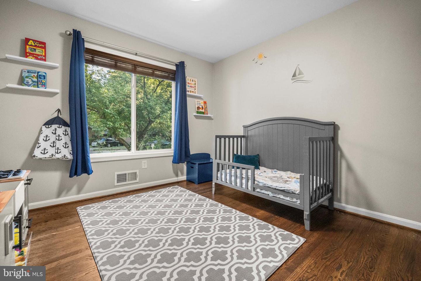 10402 HOLLYOAK PL, FAIRFAX, Virginia 22032, 4 Bedrooms Bedrooms, ,3 BathroomsBathrooms,Residential,For sale,10402 HOLLYOAK PL,VAFX2269278 MLS # VAFX2269278
