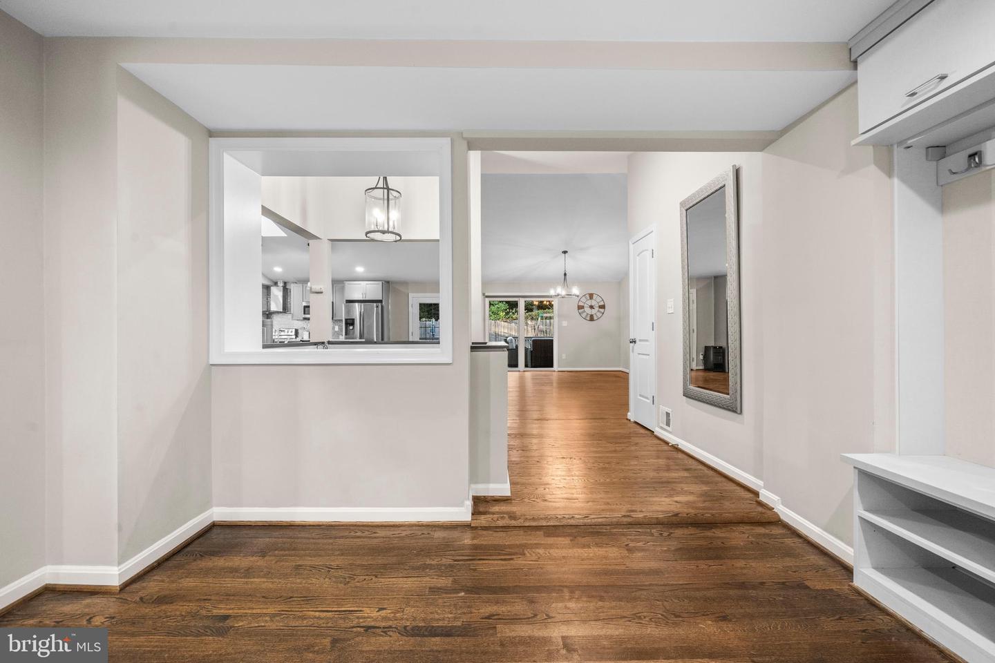10402 HOLLYOAK PL, FAIRFAX, Virginia 22032, 4 Bedrooms Bedrooms, ,3 BathroomsBathrooms,Residential,For sale,10402 HOLLYOAK PL,VAFX2269278 MLS # VAFX2269278