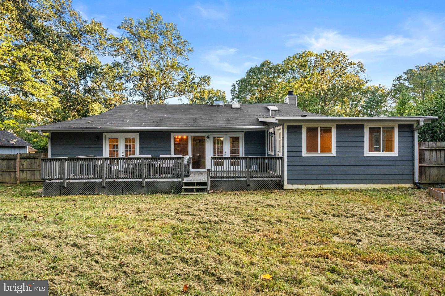 10402 HOLLYOAK PL, FAIRFAX, Virginia 22032, 4 Bedrooms Bedrooms, ,3 BathroomsBathrooms,Residential,For sale,10402 HOLLYOAK PL,VAFX2269278 MLS # VAFX2269278