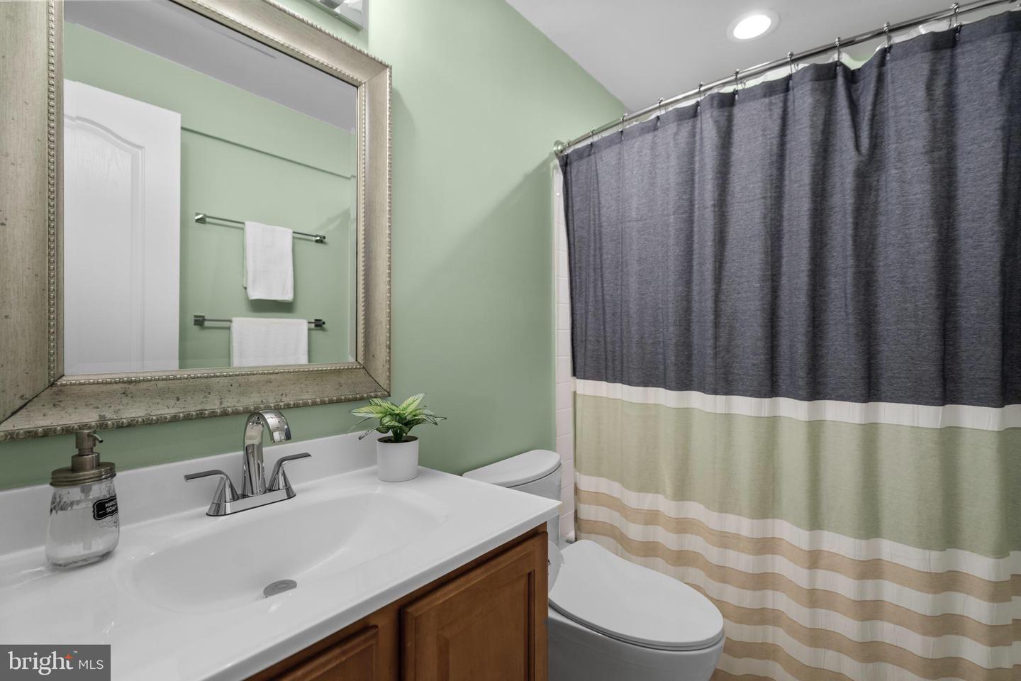 42760 VESTALS GAP DR, BROADLANDS, Virginia 20148, 6 Bedrooms Bedrooms, ,4 BathroomsBathrooms,Residential,For sale,42760 VESTALS GAP DR,VALO2107654 MLS # VALO2107654