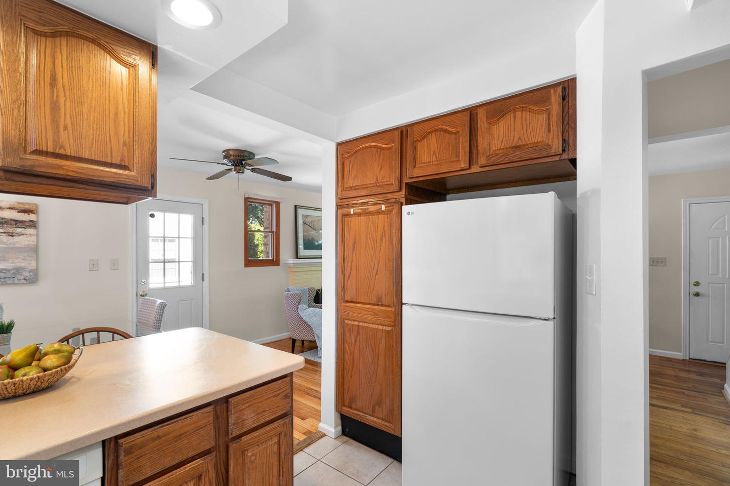 3000 WOODLAWN AVE, FALLS CHURCH, Virginia 22042, 4 Bedrooms Bedrooms, ,2 BathroomsBathrooms,Residential,For sale,3000 WOODLAWN AVE,VAFX2269472 MLS # VAFX2269472