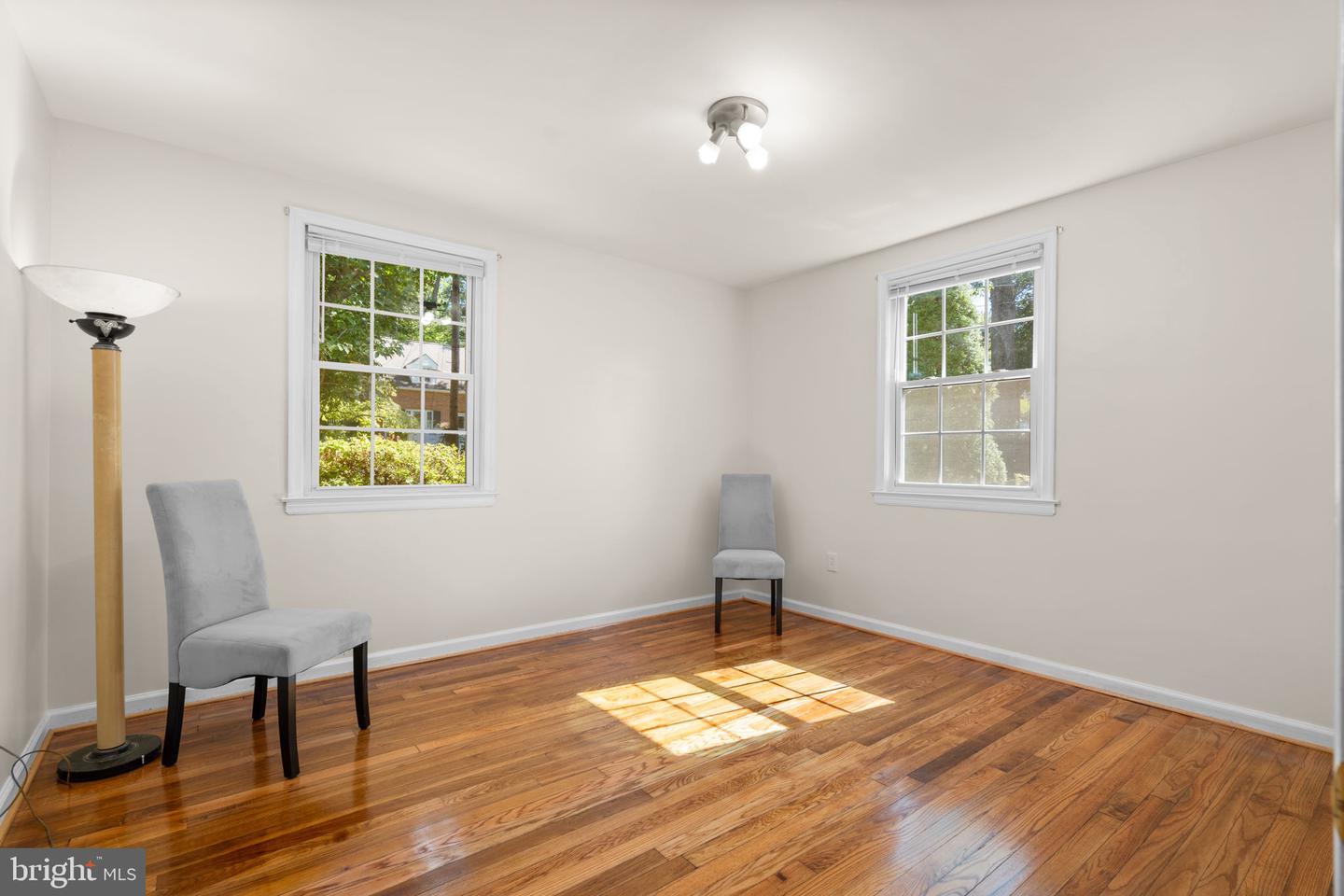 3000 WOODLAWN AVE, FALLS CHURCH, Virginia 22042, 4 Bedrooms Bedrooms, ,2 BathroomsBathrooms,Residential,For sale,3000 WOODLAWN AVE,VAFX2269472 MLS # VAFX2269472