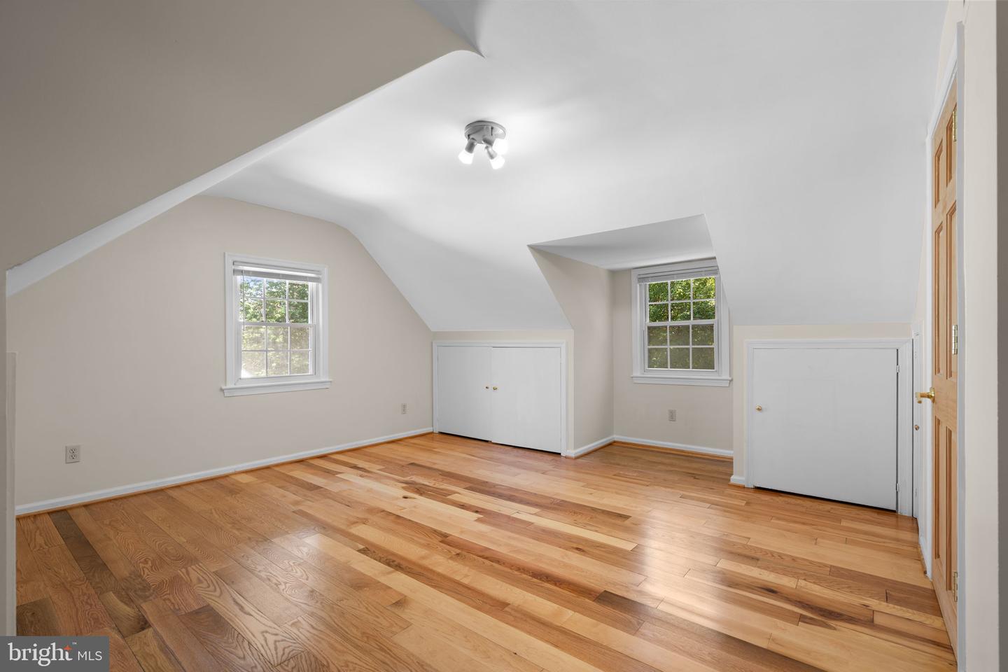 3000 WOODLAWN AVE, FALLS CHURCH, Virginia 22042, 4 Bedrooms Bedrooms, ,2 BathroomsBathrooms,Residential,For sale,3000 WOODLAWN AVE,VAFX2269472 MLS # VAFX2269472