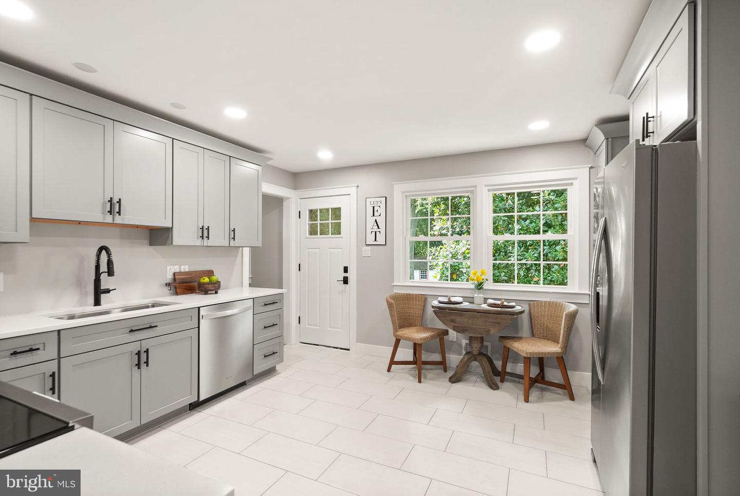 2407 LISBON LN, ALEXANDRIA, Virginia 22306, 4 Bedrooms Bedrooms, ,2 BathroomsBathrooms,Residential,For sale,2407 LISBON LN,VAFX2269504 MLS # VAFX2269504