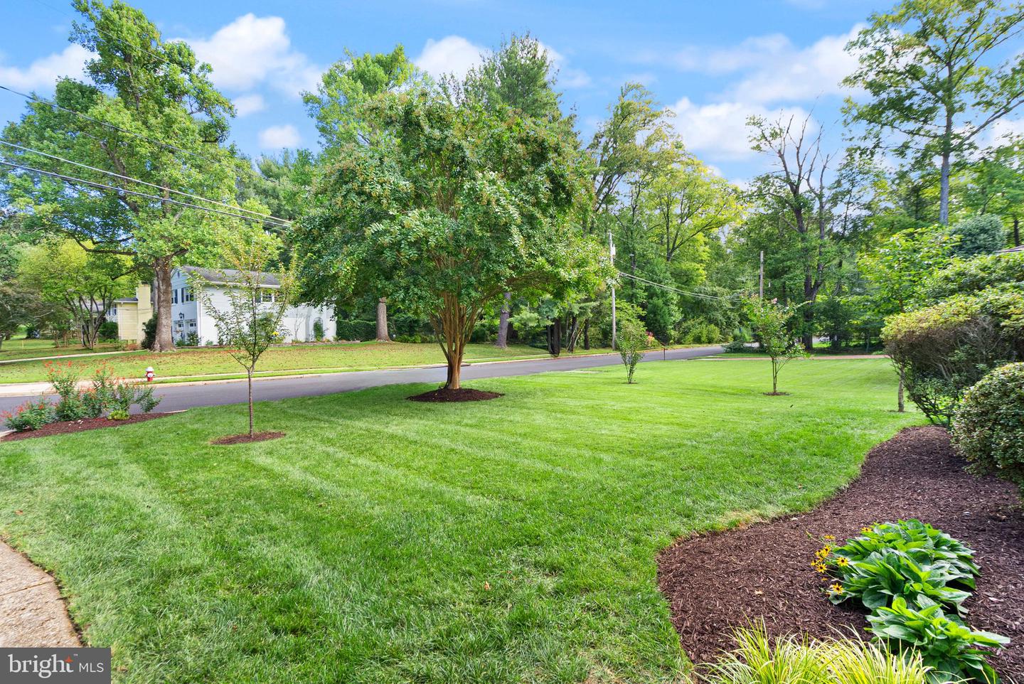 2407 LISBON LN, ALEXANDRIA, Virginia 22306, 4 Bedrooms Bedrooms, ,2 BathroomsBathrooms,Residential,For sale,2407 LISBON LN,VAFX2269504 MLS # VAFX2269504