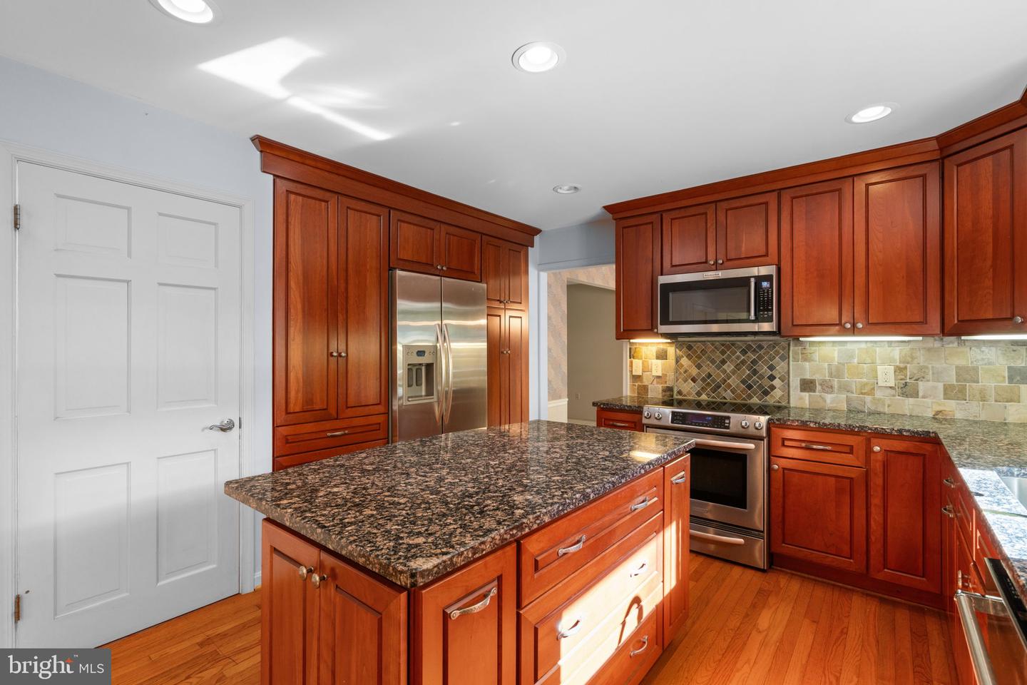 9101 RURAL PLAINS PL, SPRINGFIELD, Virginia 22153, 4 Bedrooms Bedrooms, ,2 BathroomsBathrooms,Residential,For sale,9101 RURAL PLAINS PL,VAFX2269522 MLS # VAFX2269522