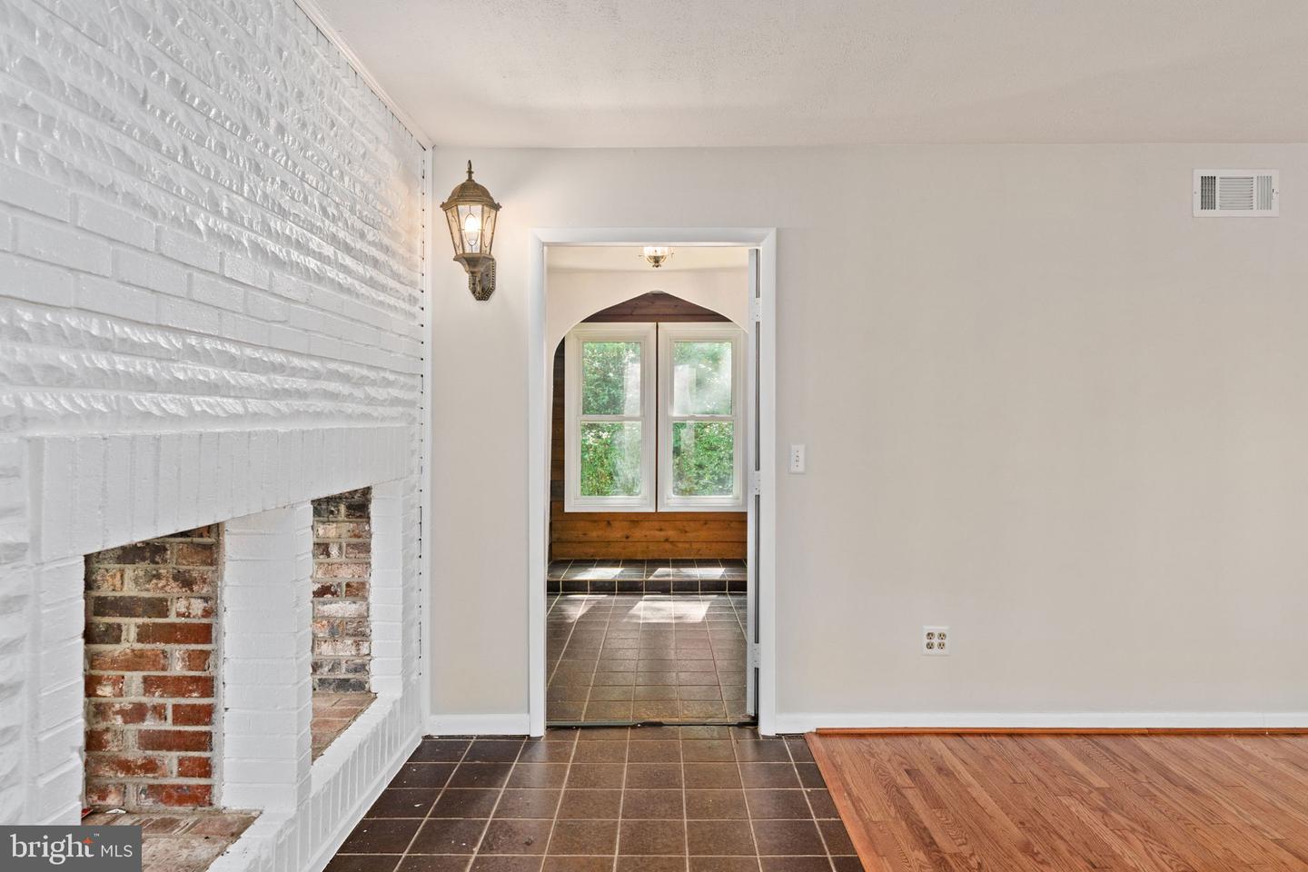 8610 ENGLEMAN LN, SPOTSYLVANIA, Virginia 22551, 4 Bedrooms Bedrooms, ,2 BathroomsBathrooms,Residential,For sale,8610 ENGLEMAN LN,VASP2036528 MLS # VASP2036528