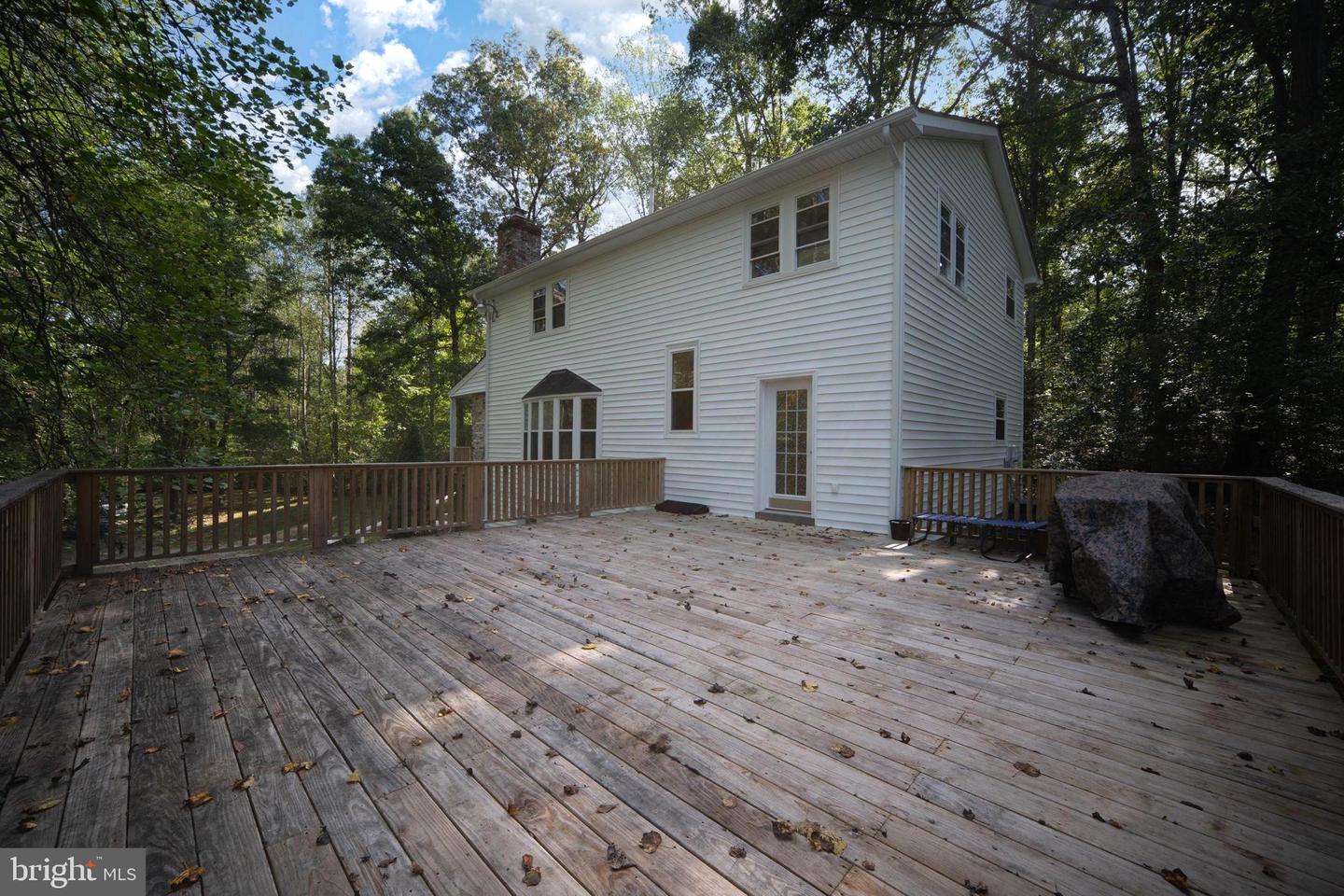 8610 ENGLEMAN LN, SPOTSYLVANIA, Virginia 22551, 4 Bedrooms Bedrooms, ,2 BathroomsBathrooms,Residential,For sale,8610 ENGLEMAN LN,VASP2036528 MLS # VASP2036528