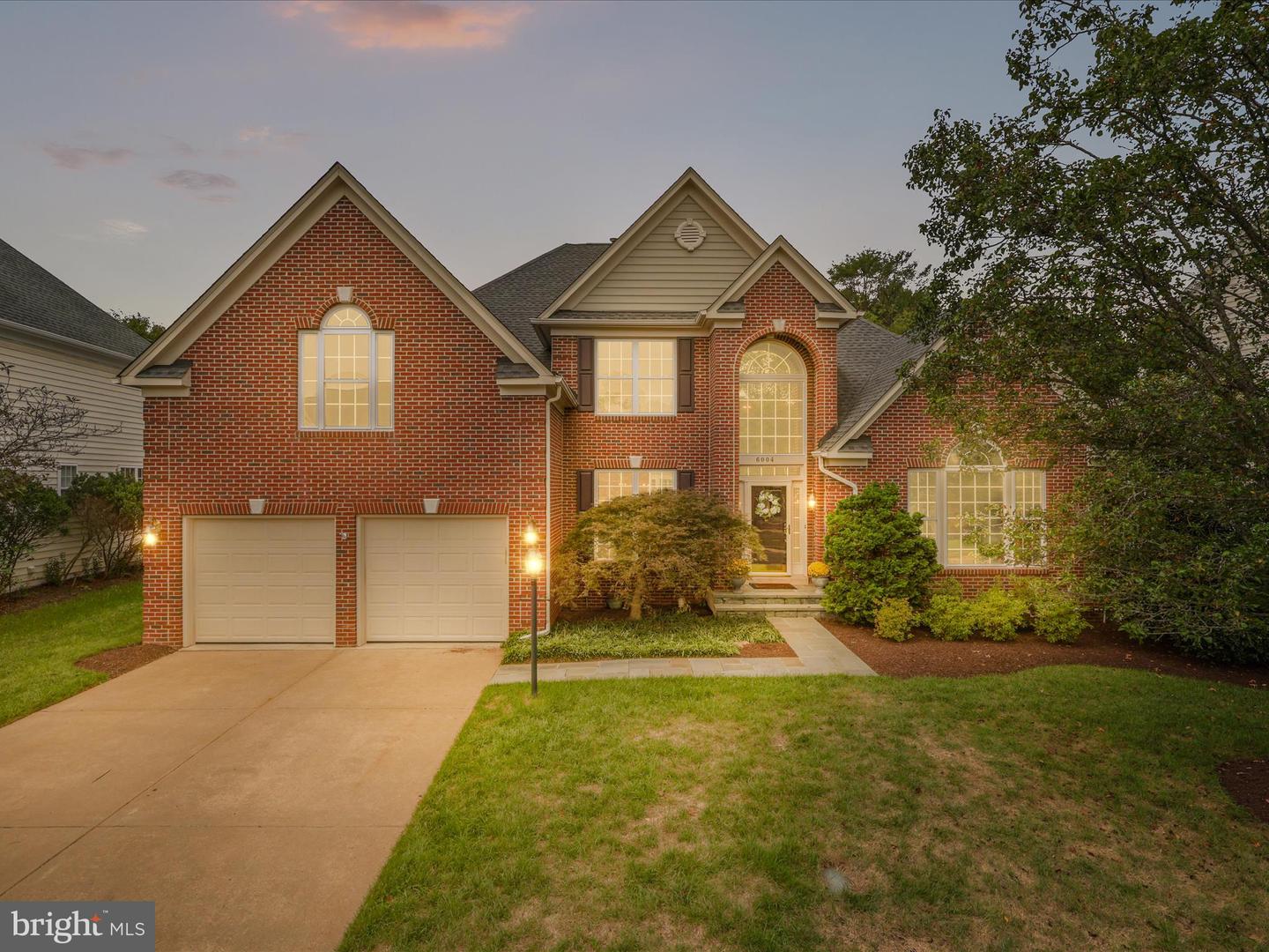 6004 HORTONS MILL CT, HAYMARKET, Virginia 20169, 5 Bedrooms Bedrooms, ,2 BathroomsBathrooms,Residential,For sale,6004 HORTONS MILL CT,VAPW2104872 MLS # VAPW2104872