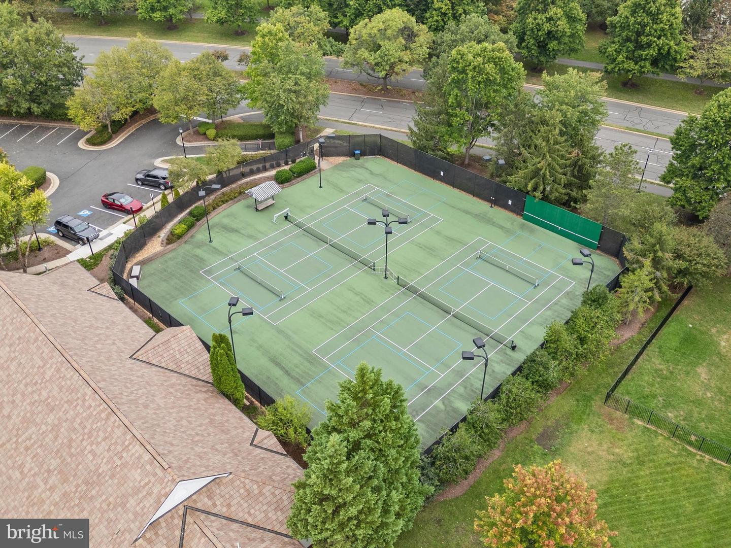 6004 HORTONS MILL CT, HAYMARKET, Virginia 20169, 5 Bedrooms Bedrooms, ,2 BathroomsBathrooms,Residential,For sale,6004 HORTONS MILL CT,VAPW2104872 MLS # VAPW2104872