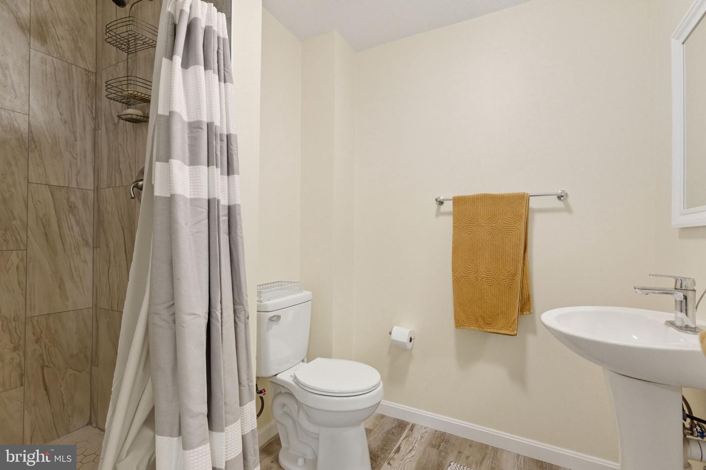 21563 AWBREY PL, BROADLANDS, Virginia 20148, 3 Bedrooms Bedrooms, ,3 BathroomsBathrooms,Residential,For sale,21563 AWBREY PL,VALO2107770 MLS # VALO2107770