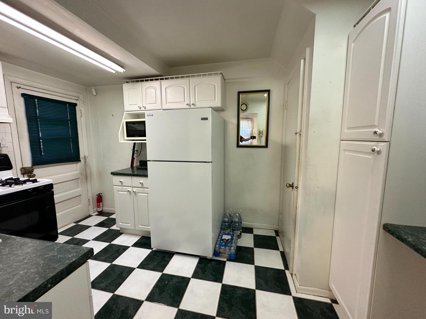 5510 HAYES ST NE, WASHINGTON, District Of Columbia 20019, 3 Bedrooms Bedrooms, 5 Rooms Rooms,2 BathroomsBathrooms,Residential,For sale,5510 HAYES ST NE,DCDC2224552 MLS # DCDC2224552