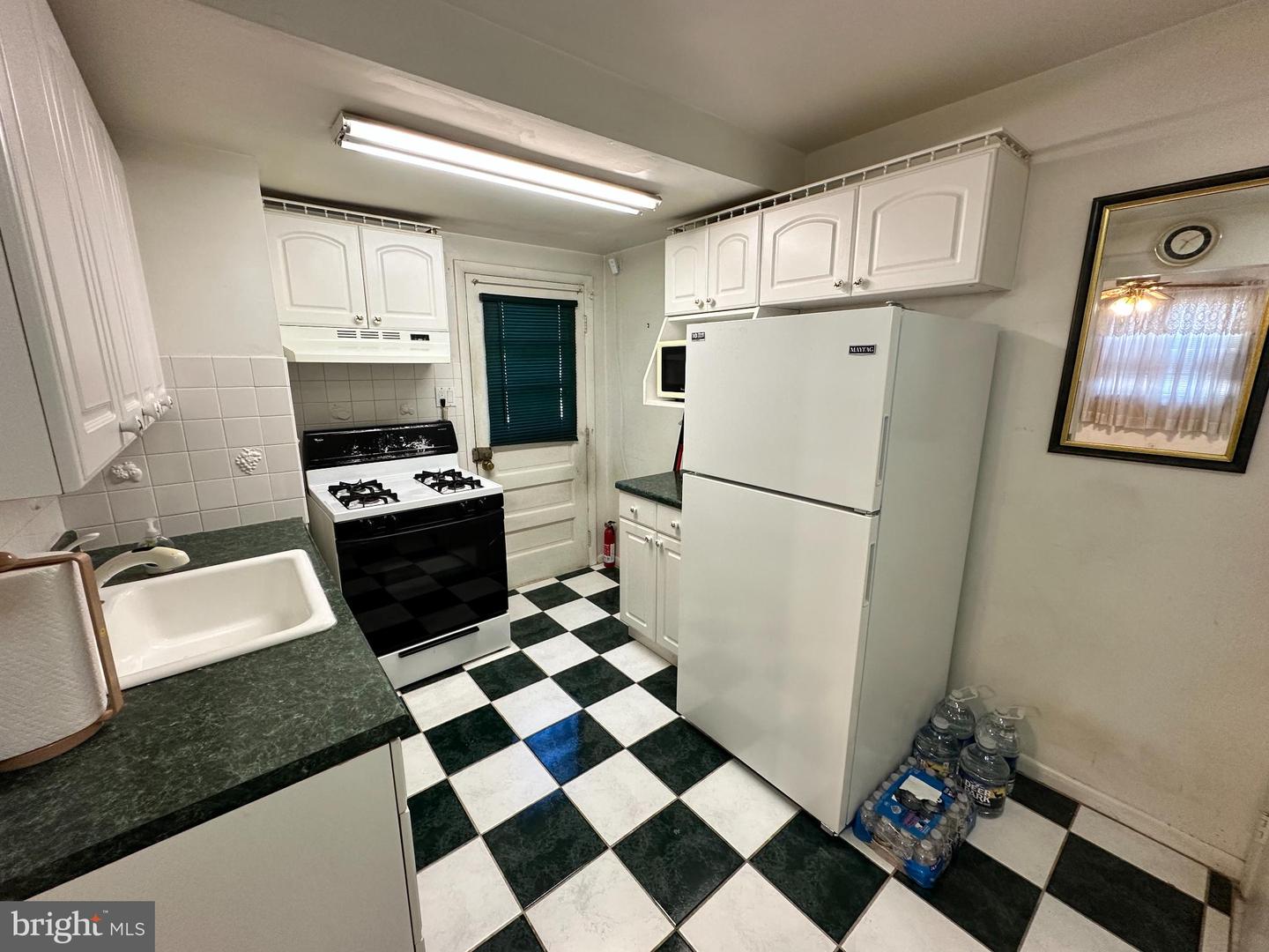 5510 HAYES ST NE, WASHINGTON, District Of Columbia 20019, 3 Bedrooms Bedrooms, 5 Rooms Rooms,2 BathroomsBathrooms,Residential,For sale,5510 HAYES ST NE,DCDC2224552 MLS # DCDC2224552