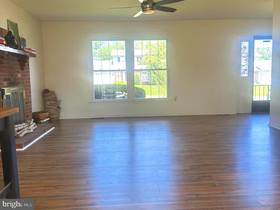 8959 ROLLING RD, MANASSAS, Virginia 20110, 4 Bedrooms Bedrooms, ,2 BathroomsBathrooms,Residential,For sale,8959 ROLLING RD,VAMN2008266 MLS # VAMN2008266