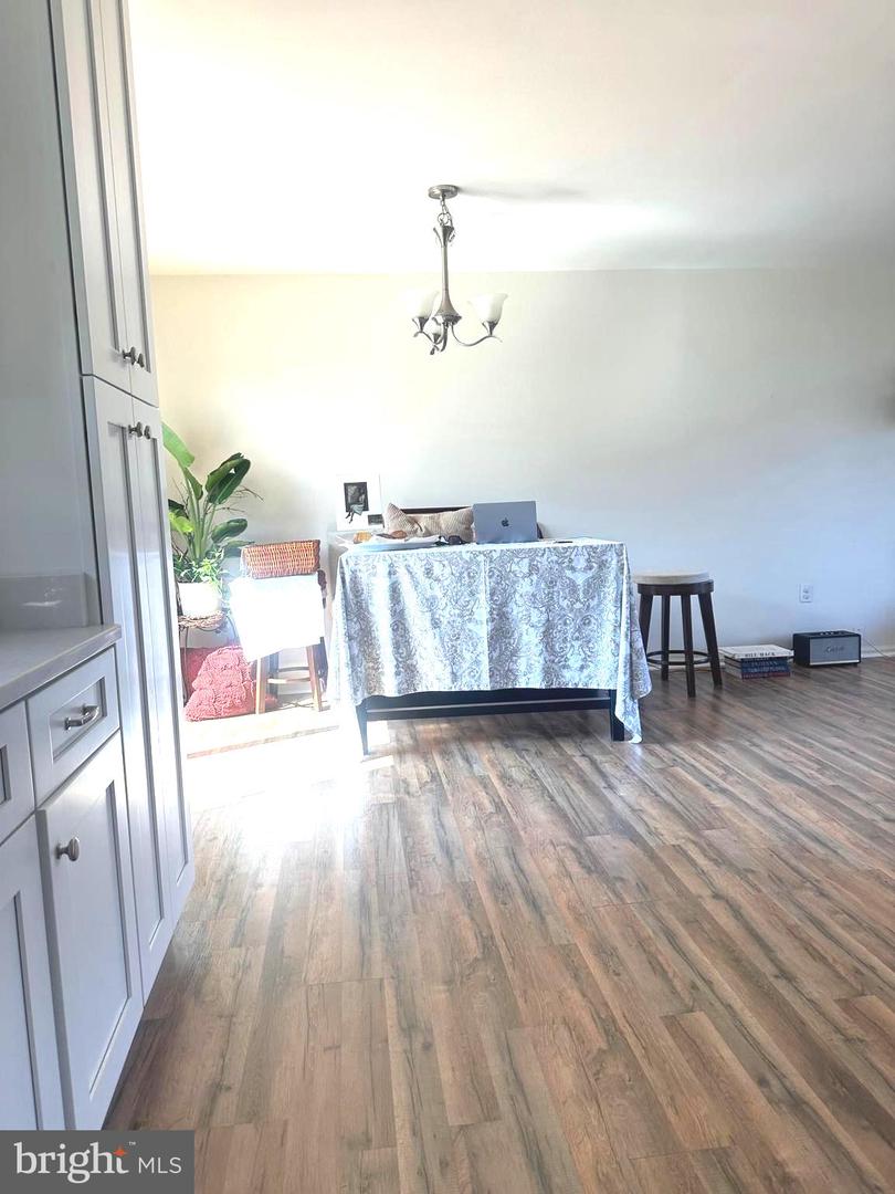 8959 ROLLING RD, MANASSAS, Virginia 20110, 4 Bedrooms Bedrooms, ,2 BathroomsBathrooms,Residential,For sale,8959 ROLLING RD,VAMN2008266 MLS # VAMN2008266