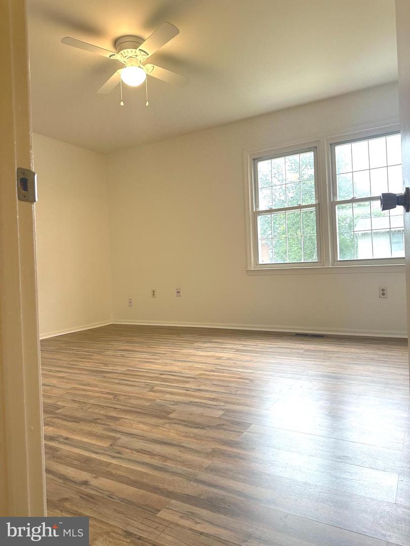 8959 ROLLING RD, MANASSAS, Virginia 20110, 4 Bedrooms Bedrooms, ,2 BathroomsBathrooms,Residential,For sale,8959 ROLLING RD,VAMN2008266 MLS # VAMN2008266