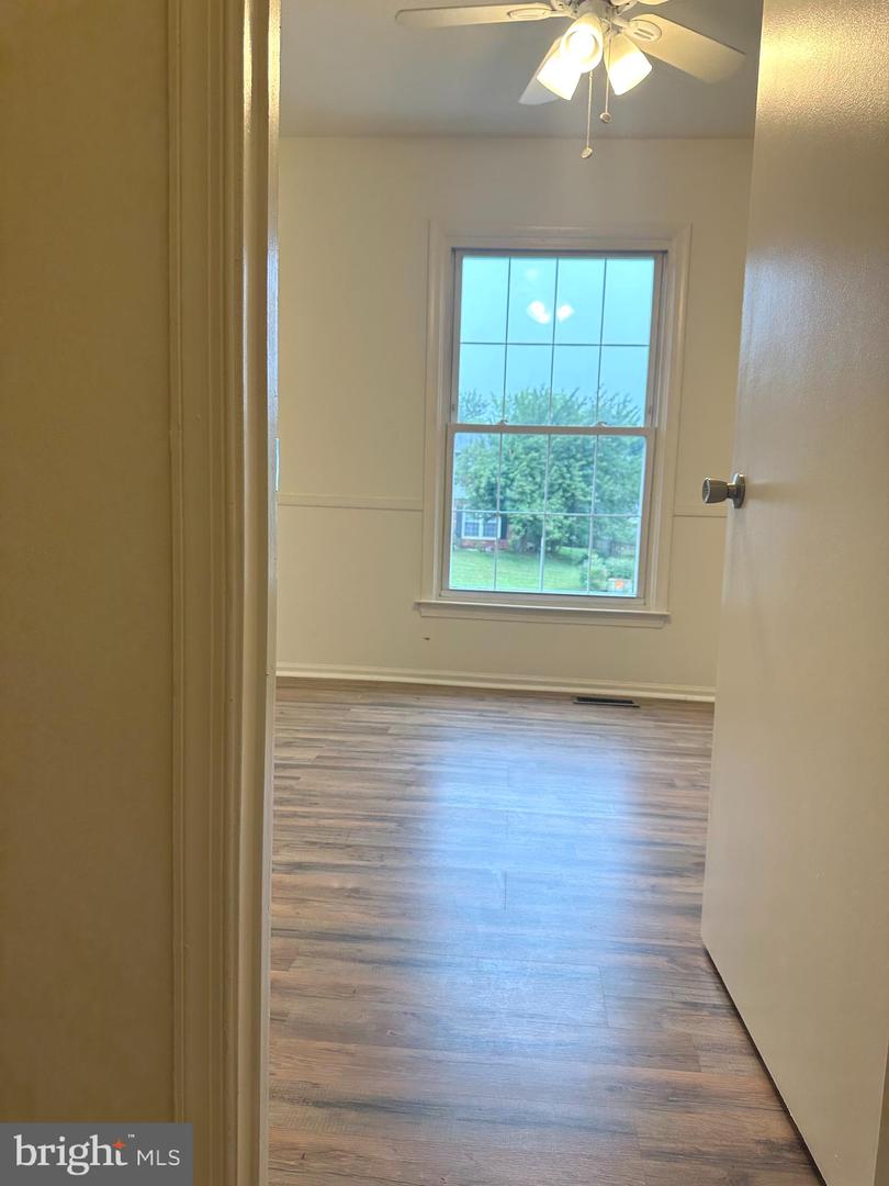 8959 ROLLING RD, MANASSAS, Virginia 20110, 4 Bedrooms Bedrooms, ,2 BathroomsBathrooms,Residential,For sale,8959 ROLLING RD,VAMN2008266 MLS # VAMN2008266