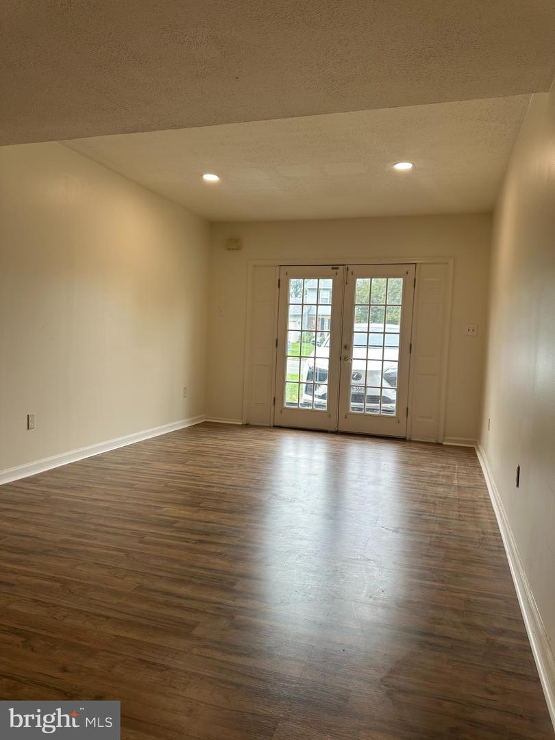 8959 ROLLING RD, MANASSAS, Virginia 20110, 4 Bedrooms Bedrooms, ,2 BathroomsBathrooms,Residential,For sale,8959 ROLLING RD,VAMN2008266 MLS # VAMN2008266