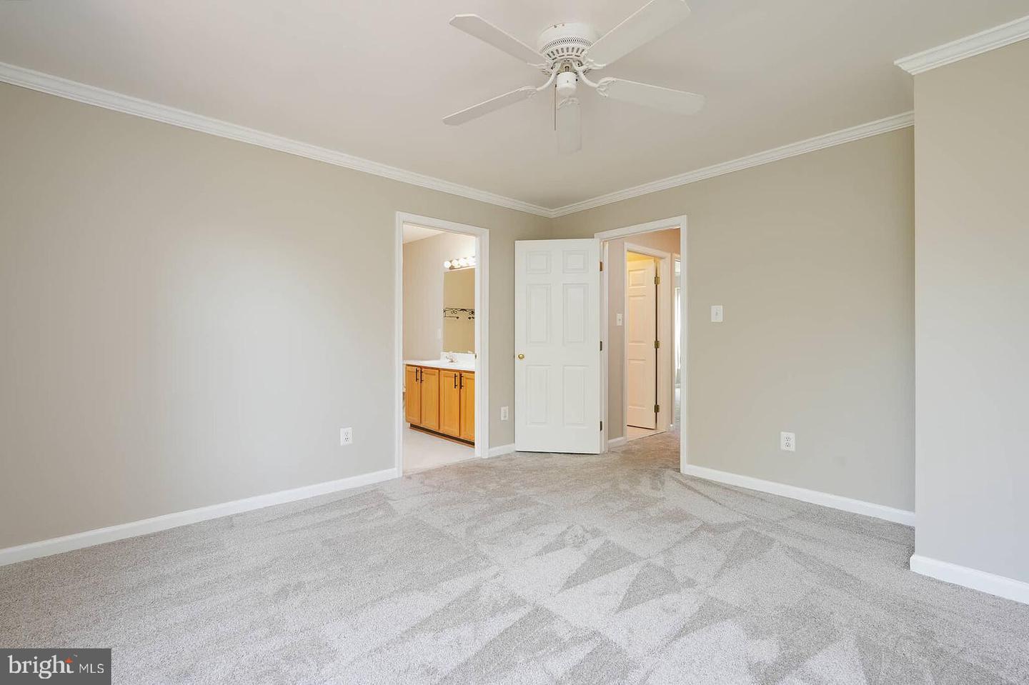 20653 SOUTHWIND TER, ASHBURN, Virginia 20147, 3 Bedrooms Bedrooms, ,3 BathroomsBathrooms,Residential,For sale,20653 SOUTHWIND TER,VALO2100978 MLS # VALO2100978
