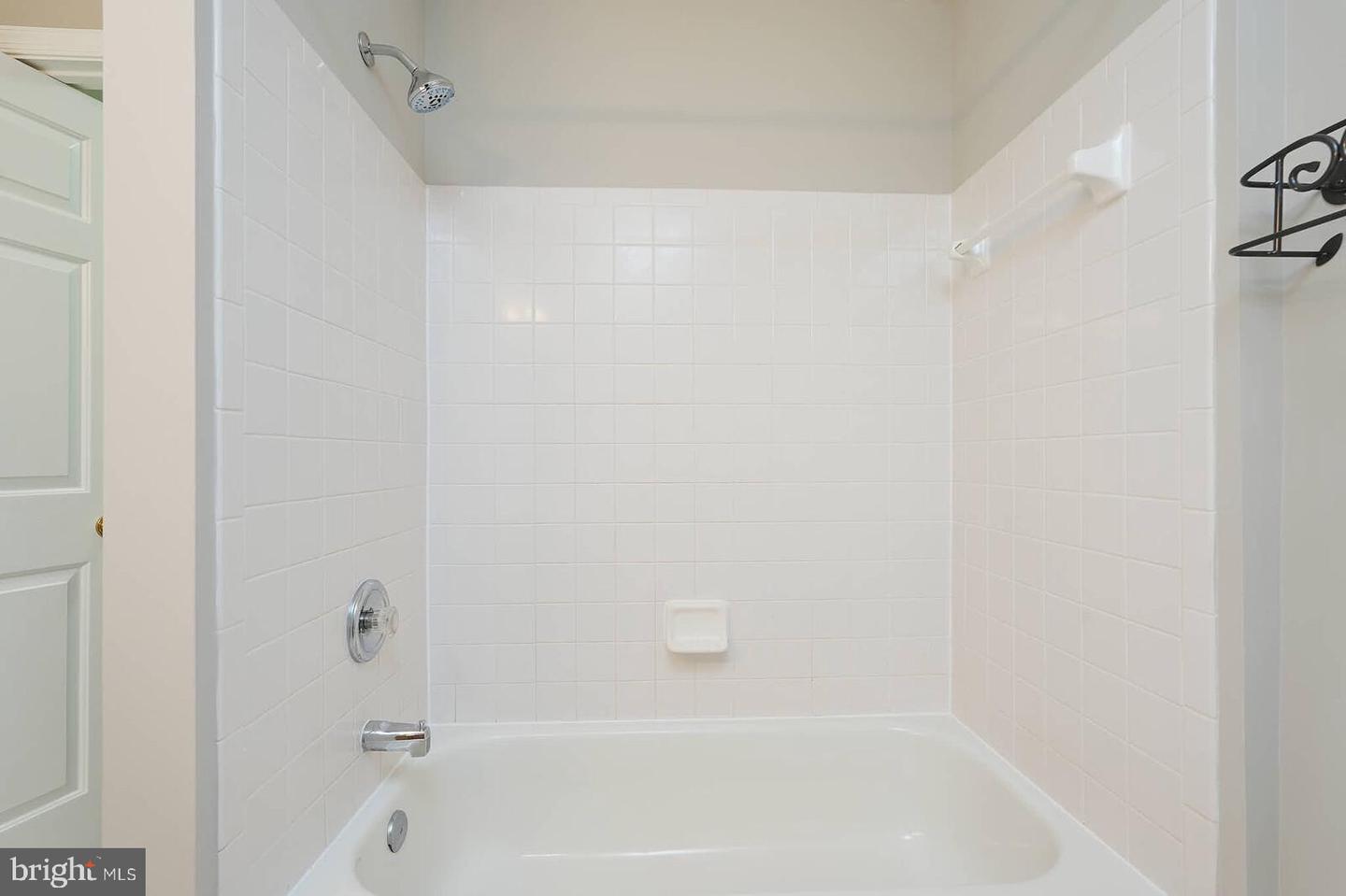20653 SOUTHWIND TER, ASHBURN, Virginia 20147, 3 Bedrooms Bedrooms, ,3 BathroomsBathrooms,Residential,For sale,20653 SOUTHWIND TER,VALO2100978 MLS # VALO2100978