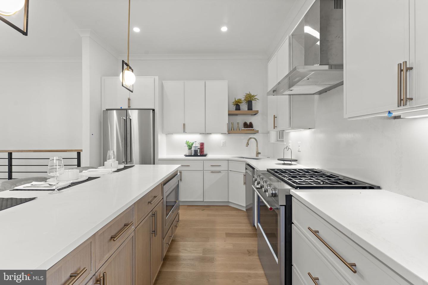 600 U ST NW, WASHINGTON, District Of Columbia 20001, 4 Bedrooms Bedrooms, ,3 BathroomsBathrooms,Residential,For sale,600 U ST NW,DCDC2209054 MLS # DCDC2209054