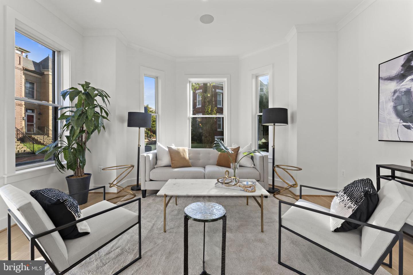 600 U ST NW, WASHINGTON, District Of Columbia 20001, 4 Bedrooms Bedrooms, ,3 BathroomsBathrooms,Residential,For sale,600 U ST NW,DCDC2209054 MLS # DCDC2209054