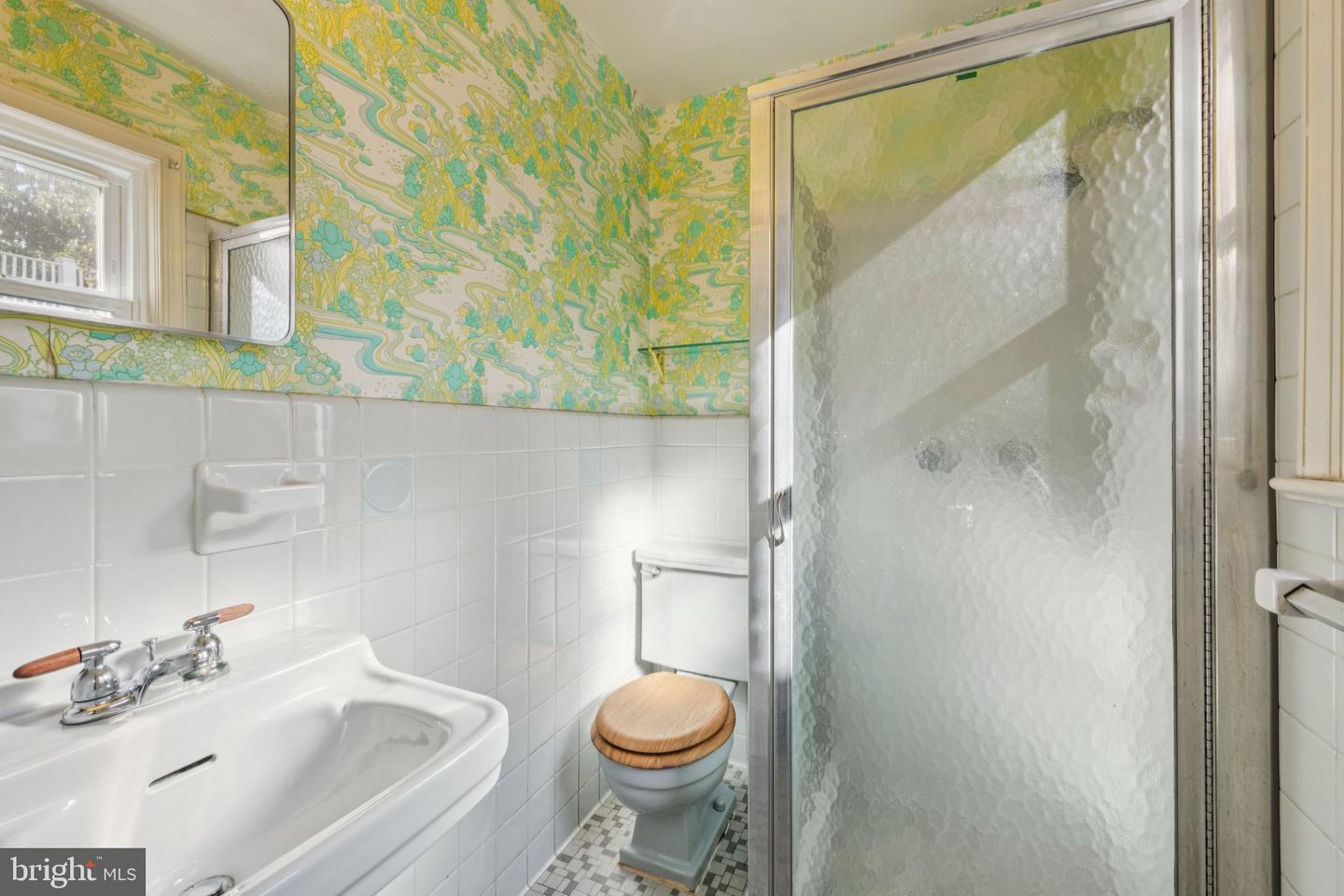 4409 BUTTERWORTH PL NW, WASHINGTON, District Of Columbia 20016, 3 Bedrooms Bedrooms, ,3 BathroomsBathrooms,Residential,For sale,4409 BUTTERWORTH PL NW,DCDC2209132 MLS # DCDC2209132