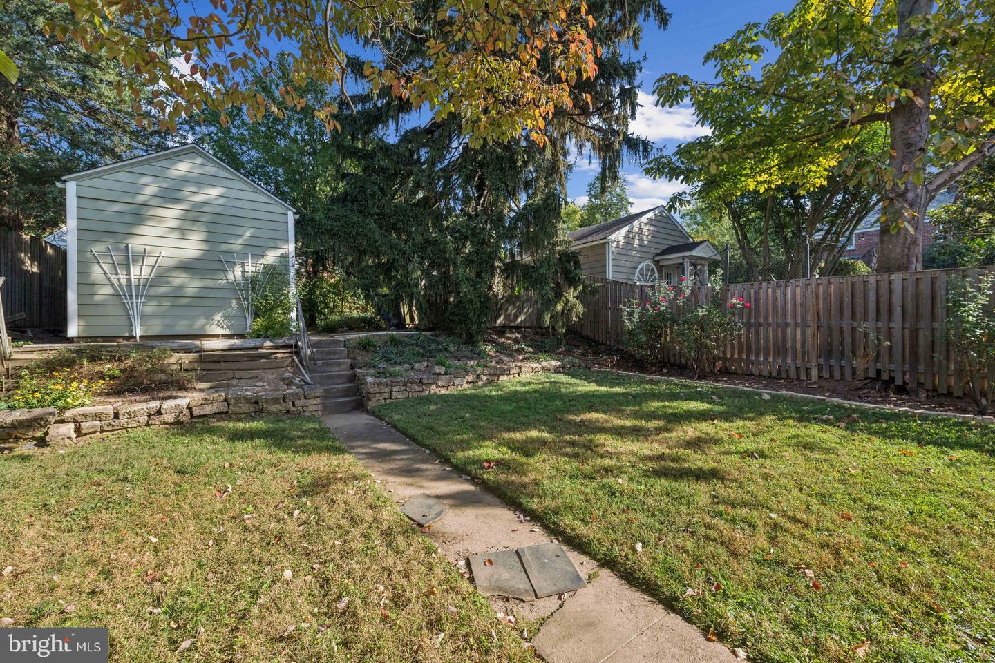 4409 BUTTERWORTH PL NW, WASHINGTON, District Of Columbia 20016, 3 Bedrooms Bedrooms, ,3 BathroomsBathrooms,Residential,For sale,4409 BUTTERWORTH PL NW,DCDC2209132 MLS # DCDC2209132