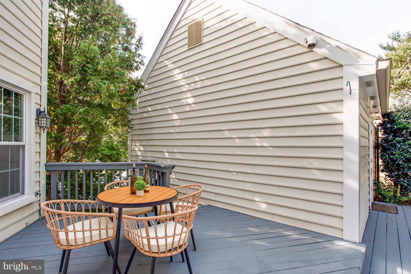 1201 DARTMOUTH RD, ALEXANDRIA, Virginia 22314, 4 Bedrooms Bedrooms, 13 Rooms Rooms,3 BathroomsBathrooms,Residential,For sale,1201 DARTMOUTH RD,VAAX2047358 MLS # VAAX2047358