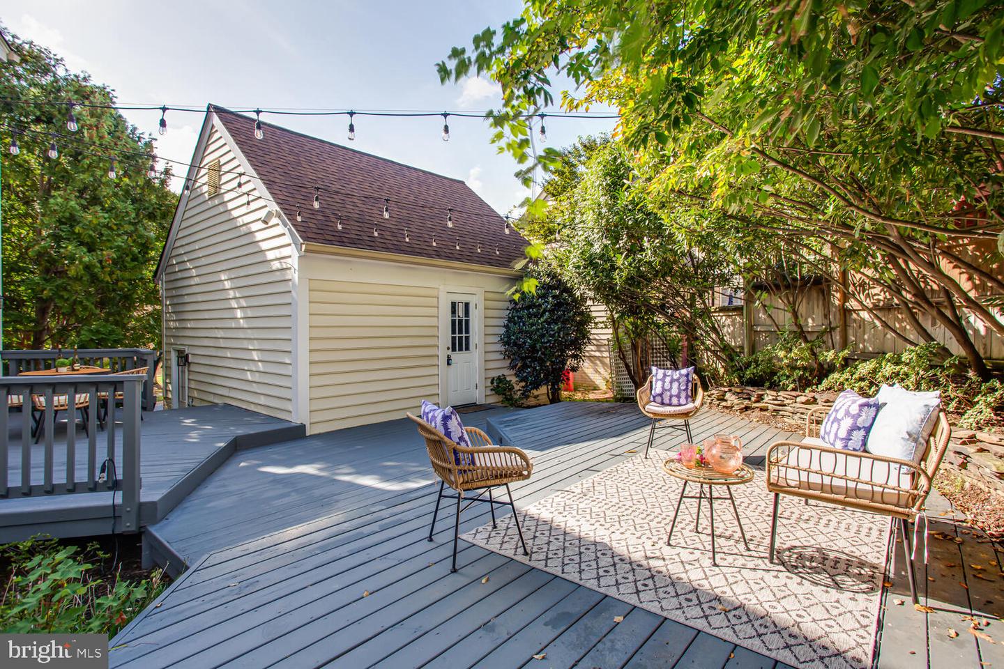 1201 DARTMOUTH RD, ALEXANDRIA, Virginia 22314, 4 Bedrooms Bedrooms, 13 Rooms Rooms,3 BathroomsBathrooms,Residential,For sale,1201 DARTMOUTH RD,VAAX2047358 MLS # VAAX2047358