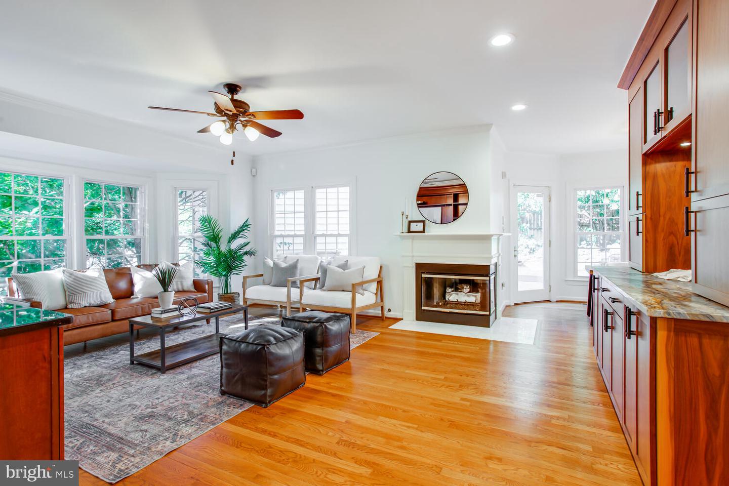 1201 DARTMOUTH RD, ALEXANDRIA, Virginia 22314, 4 Bedrooms Bedrooms, 13 Rooms Rooms,3 BathroomsBathrooms,Residential,For sale,1201 DARTMOUTH RD,VAAX2047358 MLS # VAAX2047358
