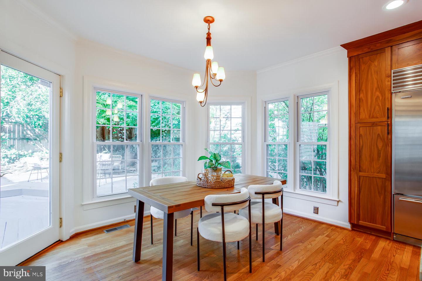 1201 DARTMOUTH RD, ALEXANDRIA, Virginia 22314, 4 Bedrooms Bedrooms, 13 Rooms Rooms,3 BathroomsBathrooms,Residential,For sale,1201 DARTMOUTH RD,VAAX2047358 MLS # VAAX2047358