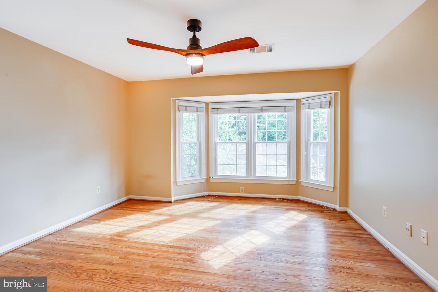 1201 DARTMOUTH RD, ALEXANDRIA, Virginia 22314, 4 Bedrooms Bedrooms, 13 Rooms Rooms,3 BathroomsBathrooms,Residential,For sale,1201 DARTMOUTH RD,VAAX2047358 MLS # VAAX2047358