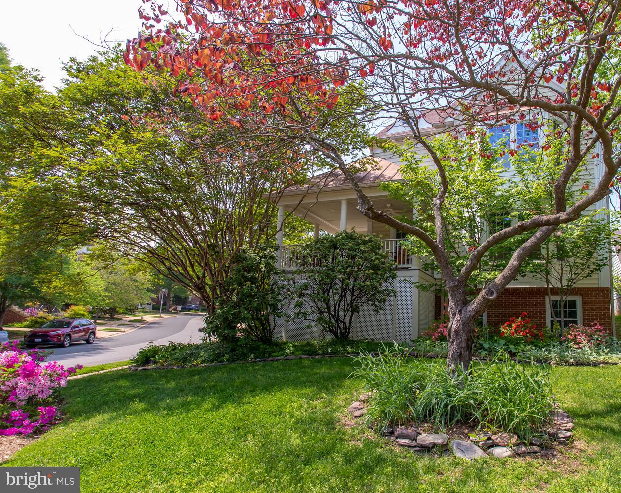 1201 DARTMOUTH RD, ALEXANDRIA, Virginia 22314, 4 Bedrooms Bedrooms, 13 Rooms Rooms,3 BathroomsBathrooms,Residential,For sale,1201 DARTMOUTH RD,VAAX2047358 MLS # VAAX2047358