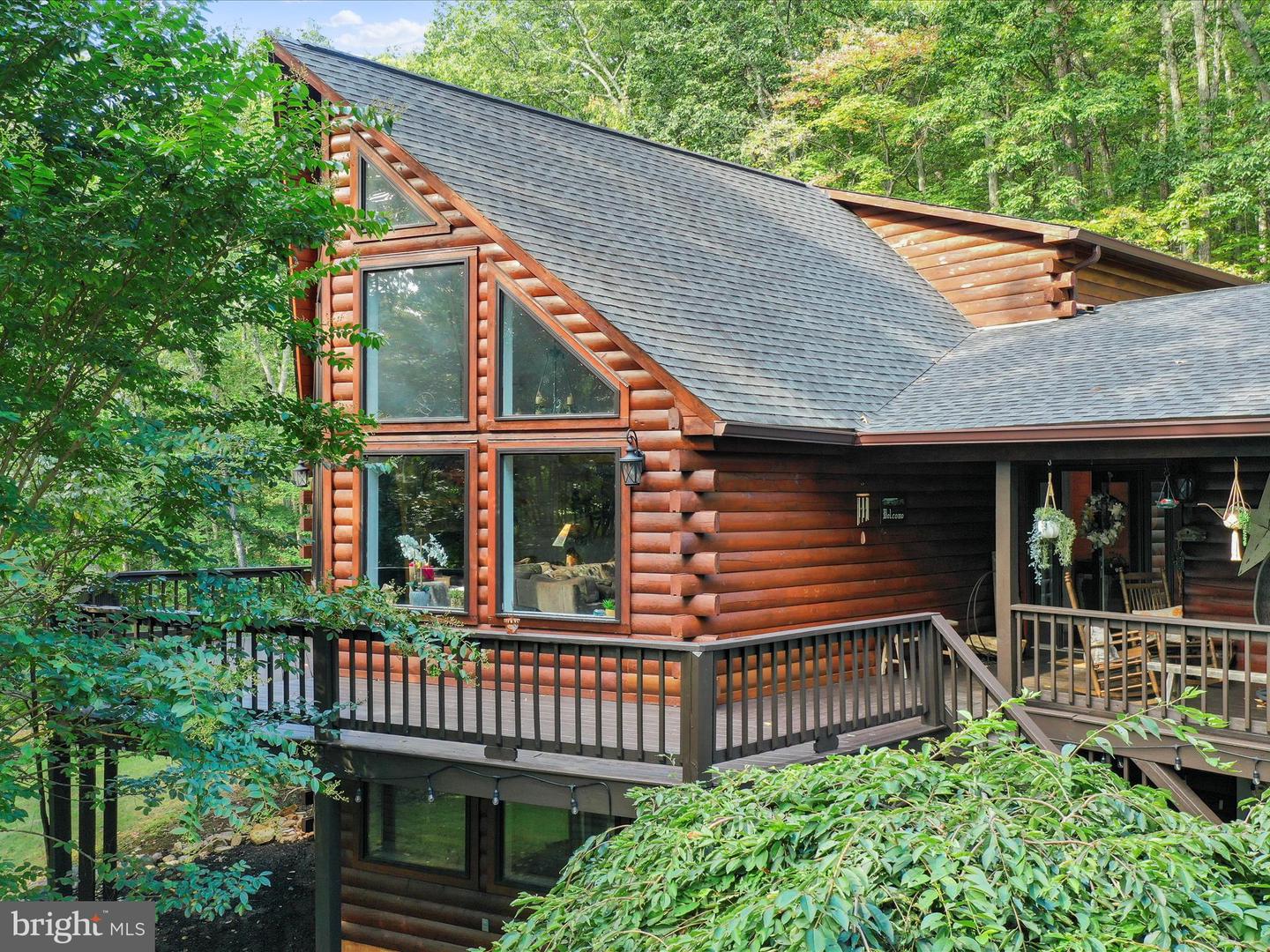5065 COUNTRY CREEK LN, BROAD RUN, Virginia 20137, 3 Bedrooms Bedrooms, ,3 BathroomsBathrooms,Residential,For sale,5065 COUNTRY CREEK LN,VAFQ2017672 MLS # VAFQ2017672