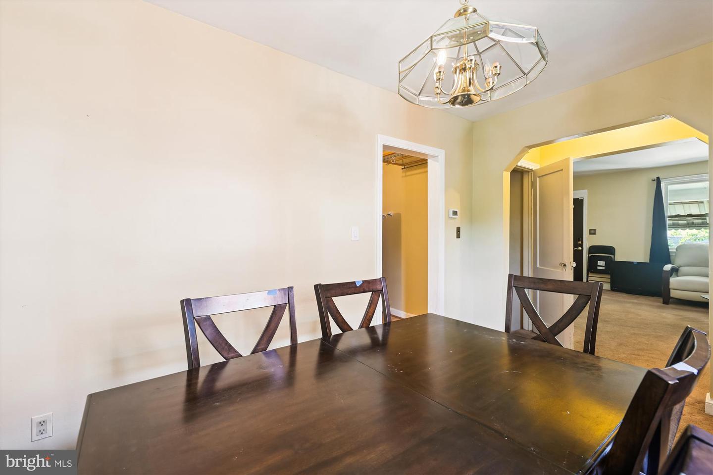 1700 40TH ST SE, WASHINGTON, District Of Columbia 20020, 3 Bedrooms Bedrooms, ,2 BathroomsBathrooms,Residential,For sale,1700 40TH ST SE,DCDC2212922 MLS # DCDC2212922