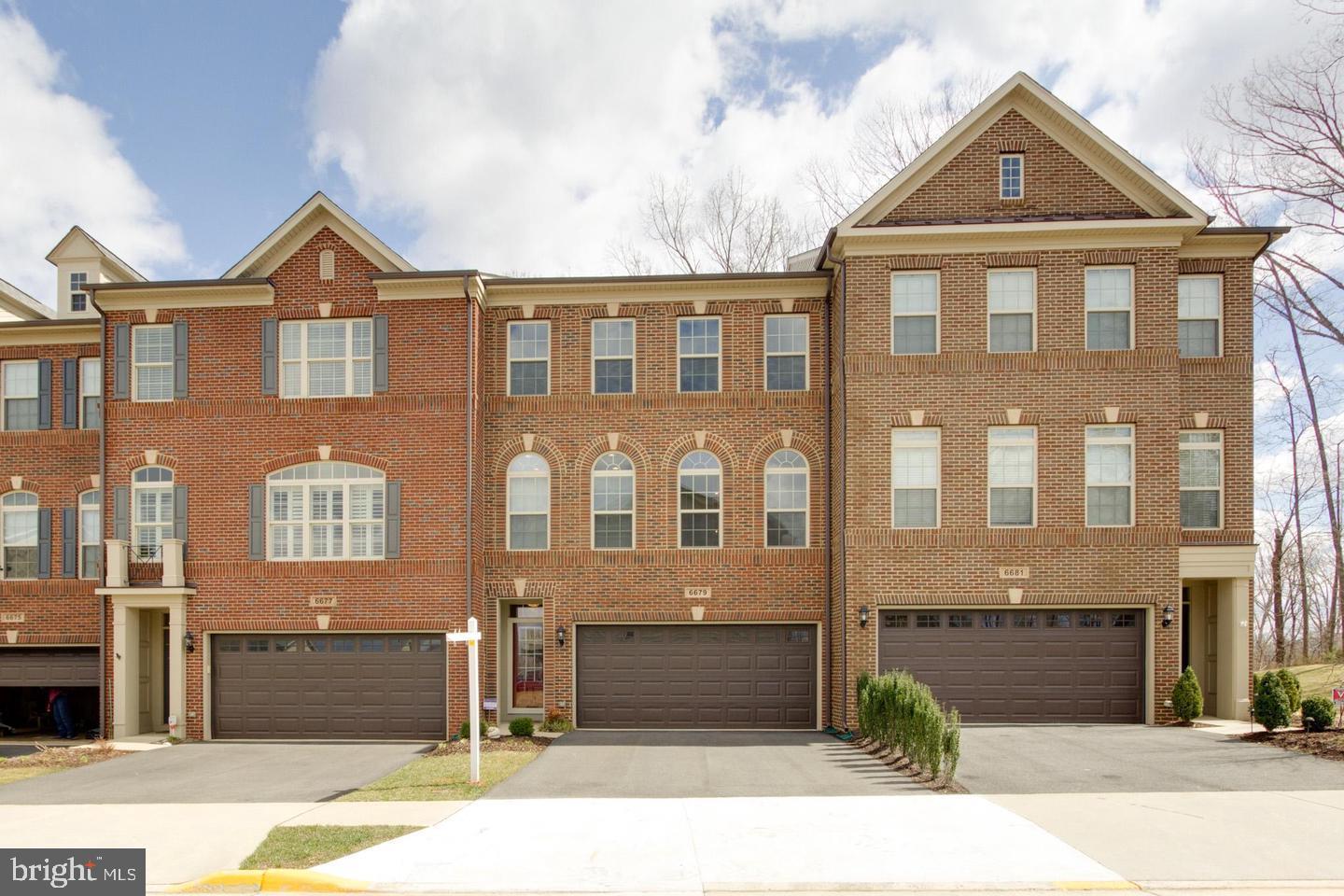 6679 BARTRAMS FOREST LN, HAYMARKET, Virginia 20169, 3 Bedrooms Bedrooms, ,2 BathroomsBathrooms,Residential,For sale,6679 BARTRAMS FOREST LN,VAPW2100728 MLS # VAPW2100728