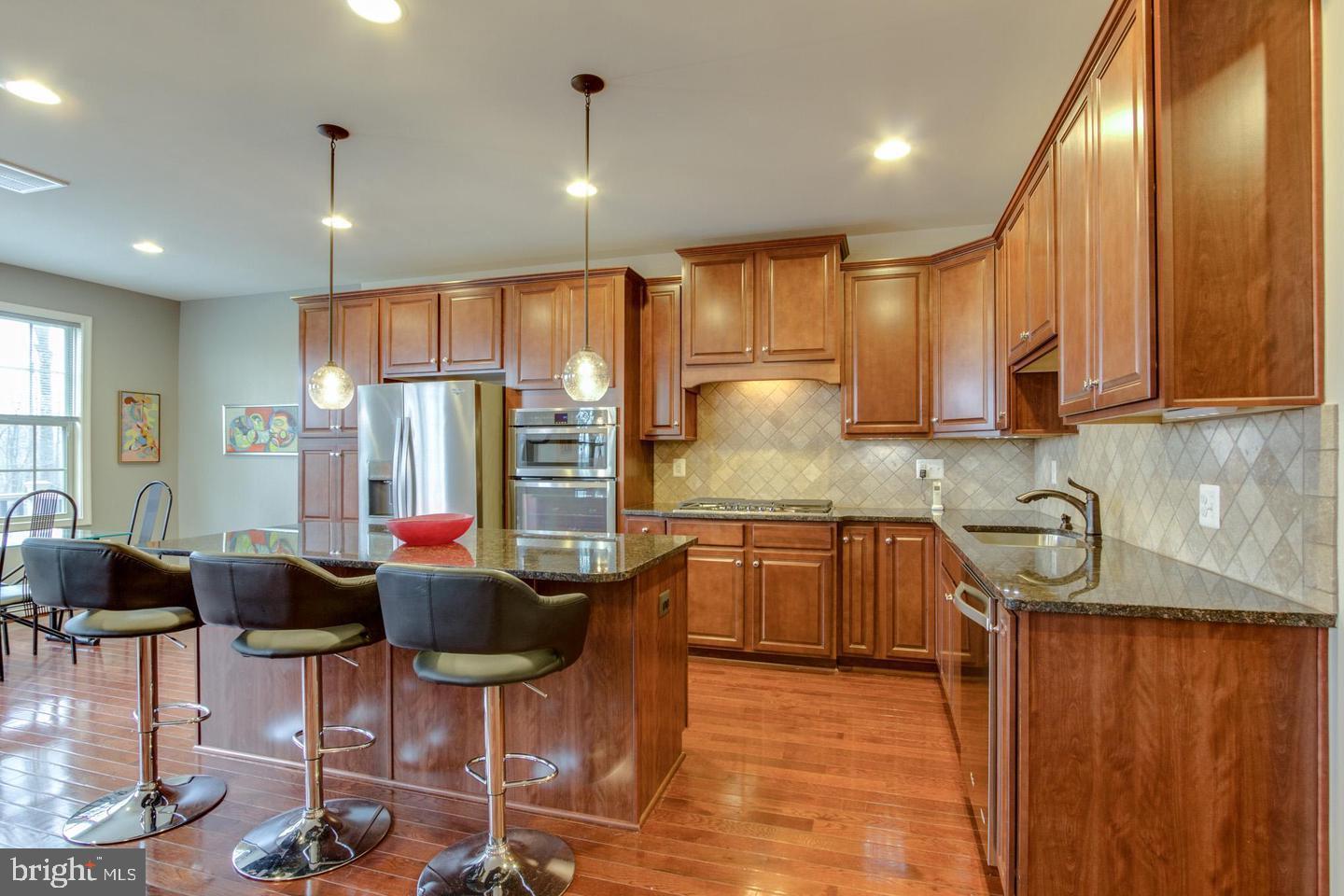 6679 BARTRAMS FOREST LN, HAYMARKET, Virginia 20169, 3 Bedrooms Bedrooms, ,2 BathroomsBathrooms,Residential,For sale,6679 BARTRAMS FOREST LN,VAPW2100728 MLS # VAPW2100728