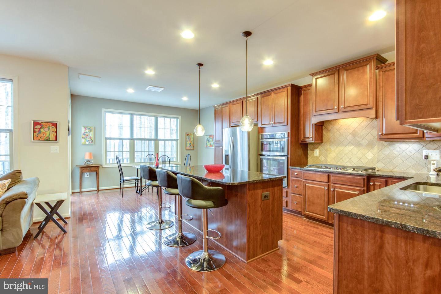 6679 BARTRAMS FOREST LN, HAYMARKET, Virginia 20169, 3 Bedrooms Bedrooms, ,2 BathroomsBathrooms,Residential,For sale,6679 BARTRAMS FOREST LN,VAPW2100728 MLS # VAPW2100728