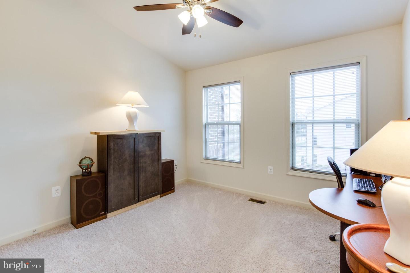 6679 BARTRAMS FOREST LN, HAYMARKET, Virginia 20169, 3 Bedrooms Bedrooms, ,2 BathroomsBathrooms,Residential,For sale,6679 BARTRAMS FOREST LN,VAPW2100728 MLS # VAPW2100728