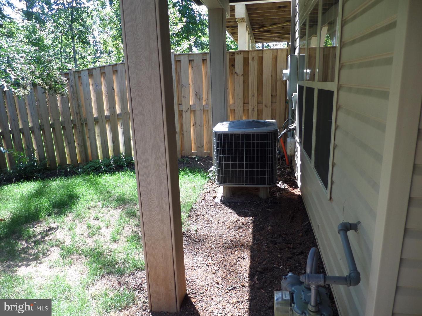6679 BARTRAMS FOREST LN, HAYMARKET, Virginia 20169, 3 Bedrooms Bedrooms, ,2 BathroomsBathrooms,Residential,For sale,6679 BARTRAMS FOREST LN,VAPW2100728 MLS # VAPW2100728