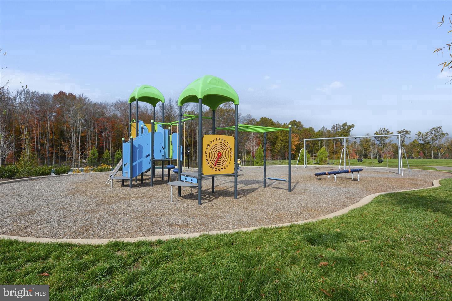 6679 BARTRAMS FOREST LN, HAYMARKET, Virginia 20169, 3 Bedrooms Bedrooms, ,2 BathroomsBathrooms,Residential,For sale,6679 BARTRAMS FOREST LN,VAPW2100728 MLS # VAPW2100728